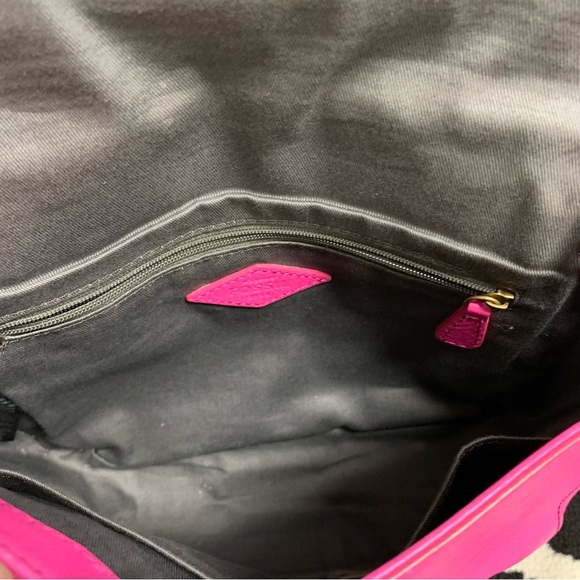 Fossil Crossbody Bag Neon Pink Leather Turn Lock - Picture 11 of 14